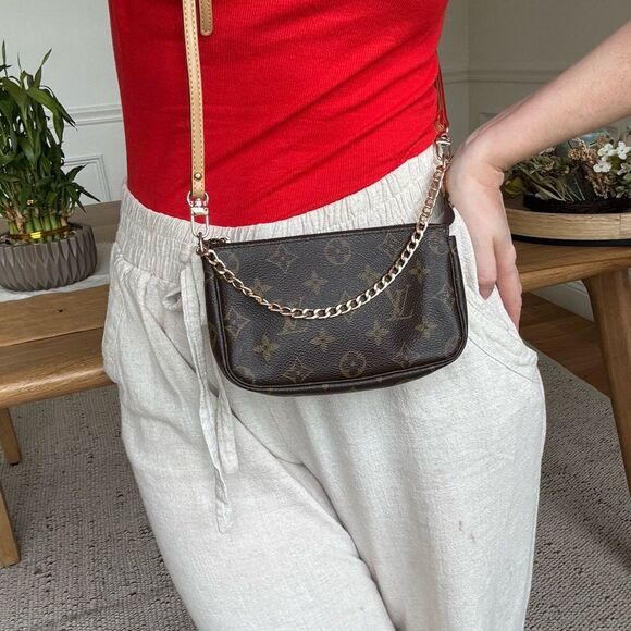 ✅AUTHENTIC✅LOUIS VUITTON POCHETTE ACCESSORIES CROSSBODY BAG - Picture 13 of 13